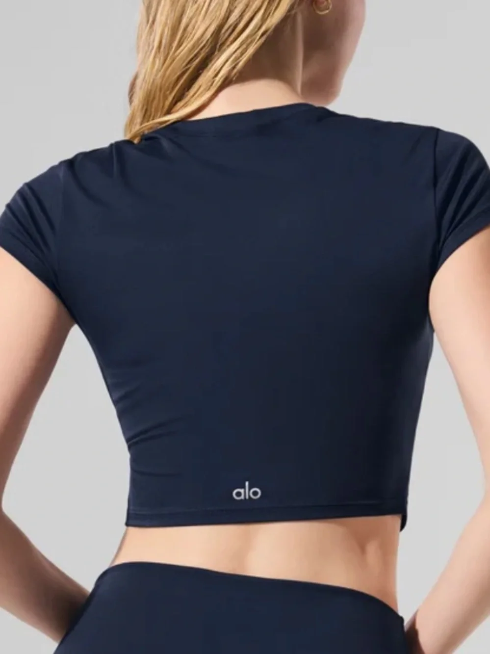 ALO Yoga form fitting